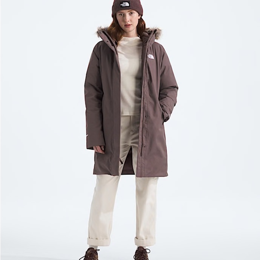 The North Face Women's Arctic parka